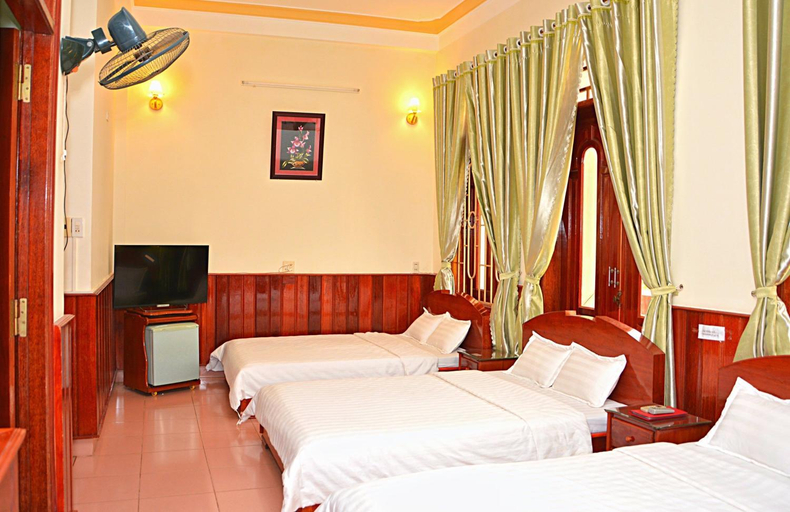Bedroom 9