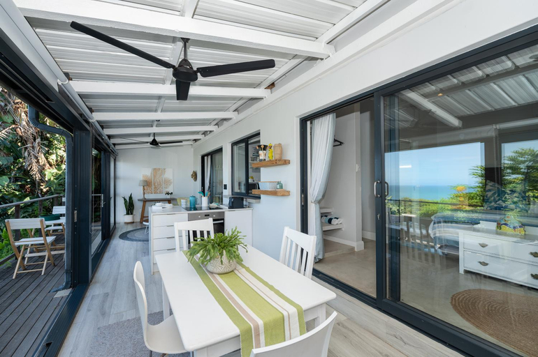 Others 4, The Beach Bungalow, eThekwini