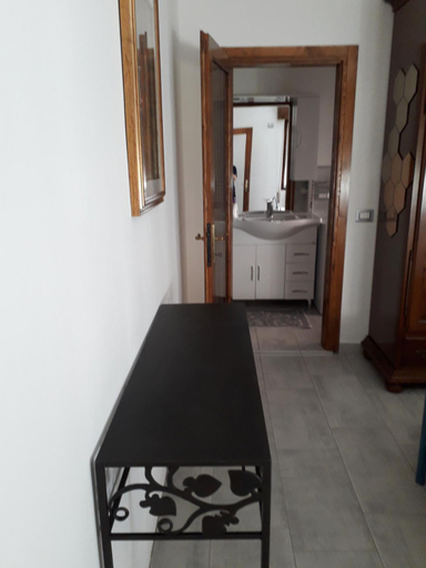 Others 4, B&B Let&Lat, Brescia