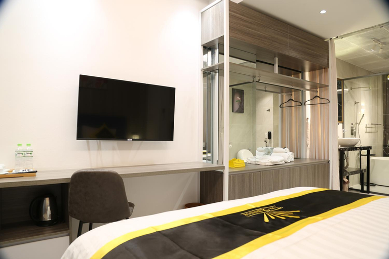 Bedroom 11