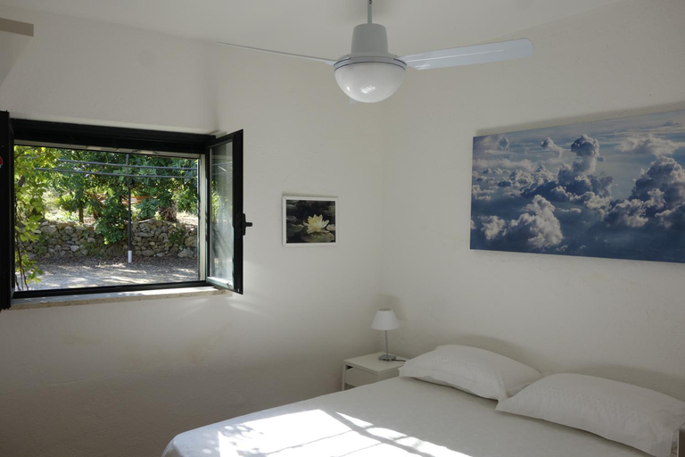 Bedroom 3, Egesta, villa with private pool, Trapani