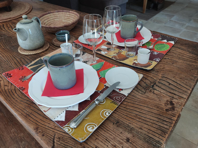 Food & Drinks, OLIVE & SAFRAN, Var