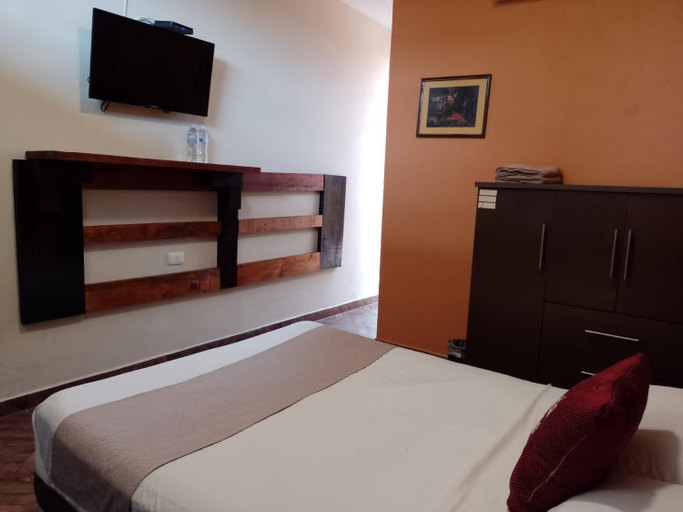 Bedroom 2, Casa Bonita Hotel y Hostal, Ixtaczoquitlán