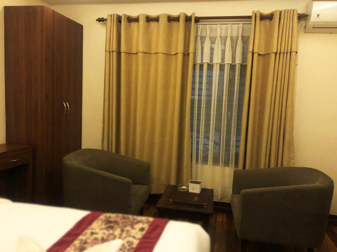 Others 2, Hotel Attic Empire, Bagmati