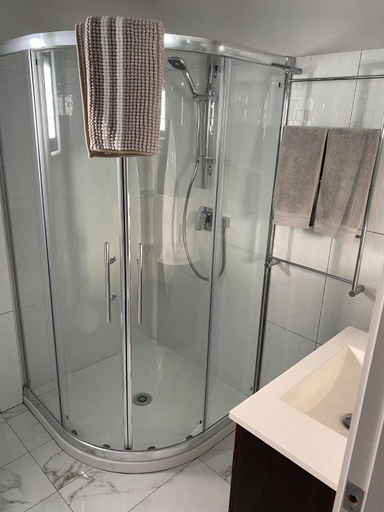 Bathroom, Kaia Villas, Rorotonga