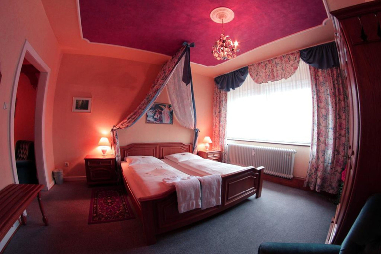 Bedroom 2, Hotel Restaurant Zum Postillion, Heidekreis