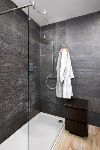 Bathroom 3, Luxury Msida Circle Suites