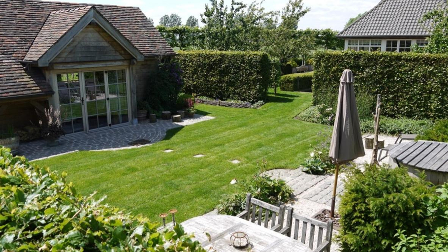 Others 3, B&B Hemel & Haard, Oost-Vlaanderen