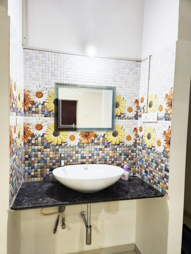 Bathroom 4