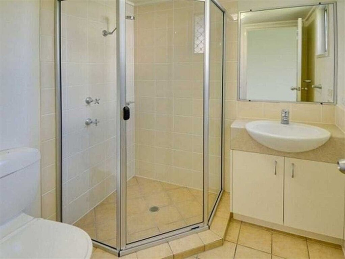 Bathroom, Sunshine Coast Varsity Resort shared Unit, Maroochy - Buderim