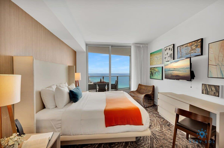 Bedroom 3, Insane Ocean View Balcony Beachfront Resort Pool, Broward