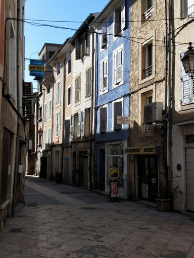 Others 4, AptCityStay, Vaucluse
