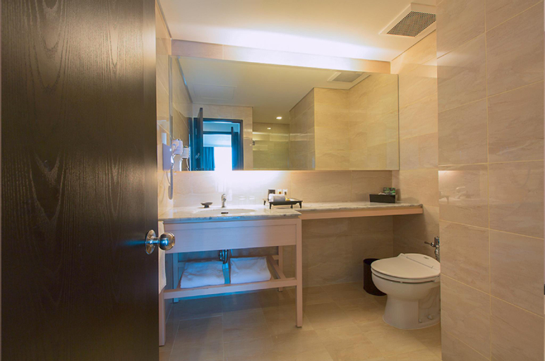 Bathroom 3