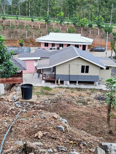 Exterior & Views 1, Homestay Teratak D`kemangi with Private Pool, Baling