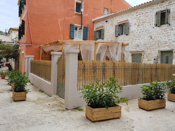 Others 4, Paxos Fairytales Lovenest 2, Ionian Islands