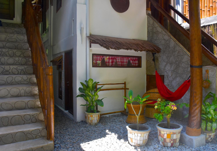 The Hangout@ EcoTravel, Langkat