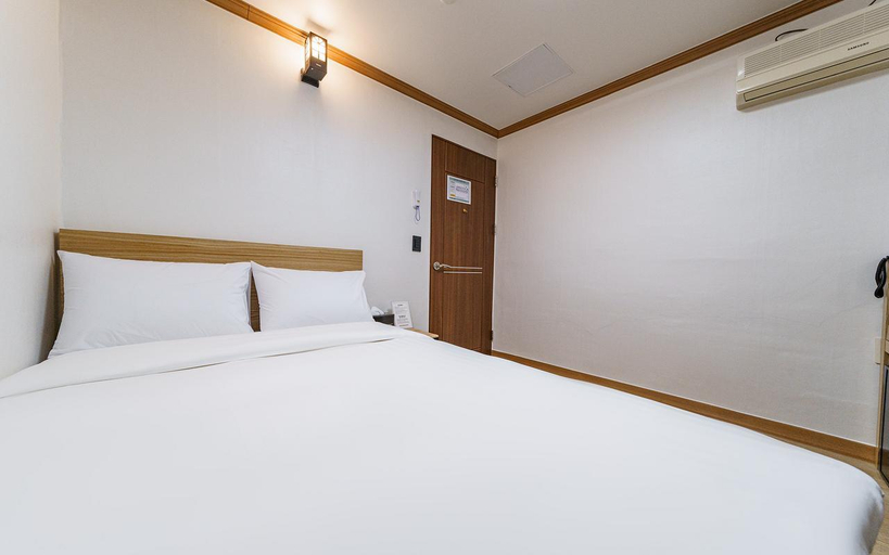 Bedroom 4, Pyeongchang Jangpyeong Motel, Pyeongchang