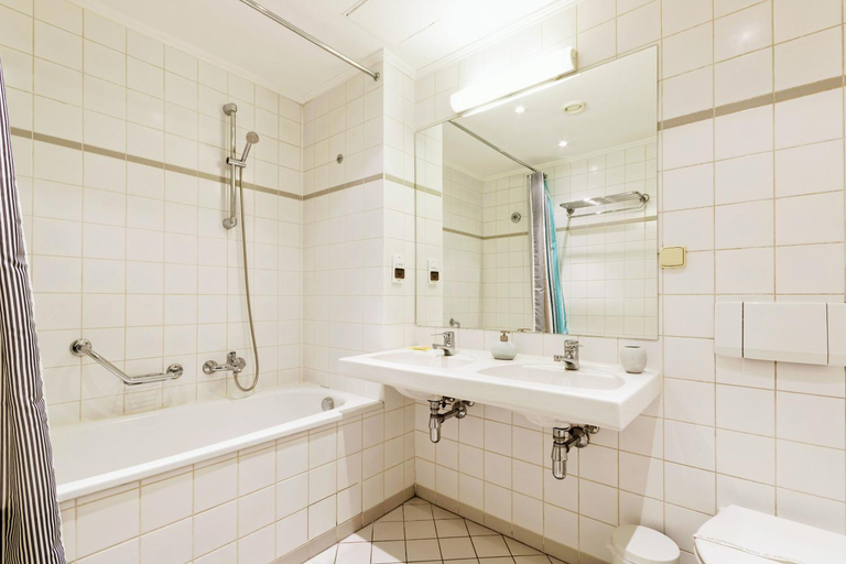 Bathroom 2, Penzion Dvorakova, Brno
