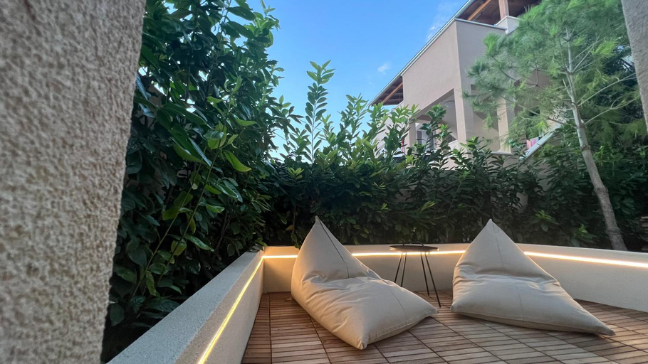 Others 4, Modern Seafront Villa Steps from the Beach, Rogoznica