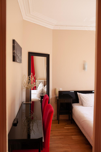 Bedroom 3, Hotel du Parc, Val-de-Marne
