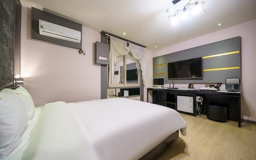 Bedroom 4, Yeosu Hotel Chocolate, Yeosu