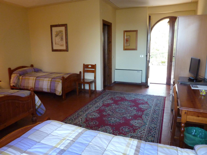 Bedroom 9