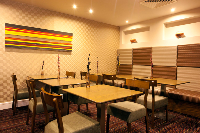 Food & Drinks 5, Holiday Inn Express LONDON - CROYDON by IHG, London