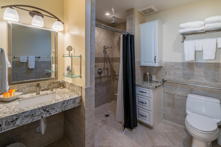Bathroom 3, Solvang Alisal Vacation Cottages, Santa Barbara