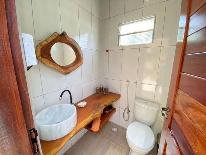 Bathroom 4, Morada da Praia - Porto de Pedras a Beira-Mar, Porto de Pedras