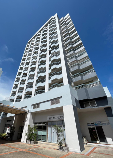 Others 2, Mike's Condo, Si Racha