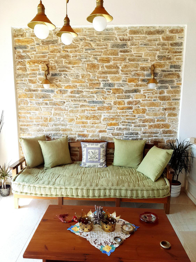 Others 5, Mando Beachfront, Thessaly