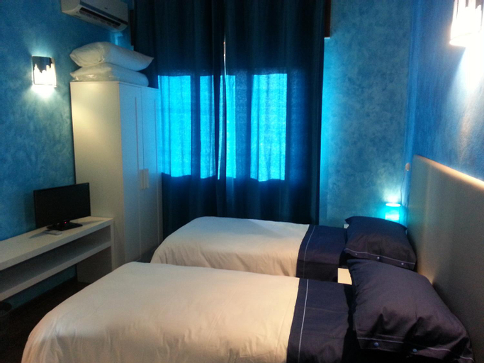 Bedroom 2, Fenix, Pordenone