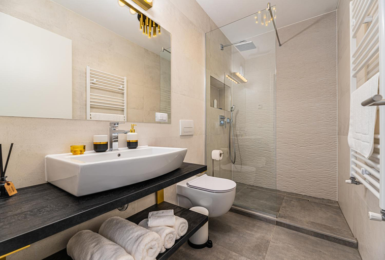 Bathroom 4, Mk Apartments Brasov, Brasov