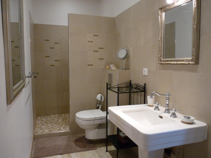 Bathroom 5