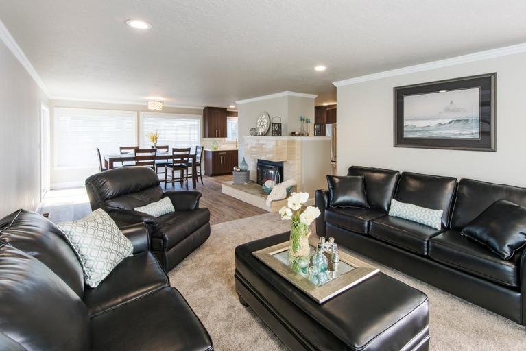 Others 5, Beach Drive Suites, Clatsop