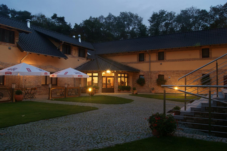 Pensjonat Lesniczowka, Słubice