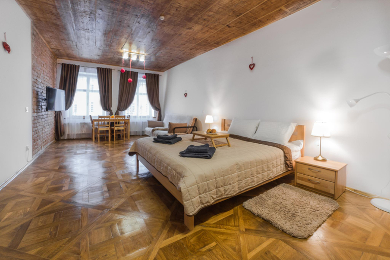 Others 3, Luxury apartment with Rynok square view, L'vivs'ka