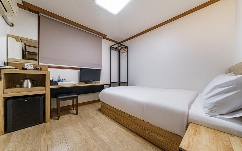 Bedroom 3, Pyeongchang Jangpyeong Motel, Pyeongchang