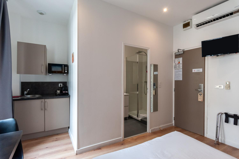 Others 3, Hotel l'Hotera & Sauna, Alpes-Maritimes