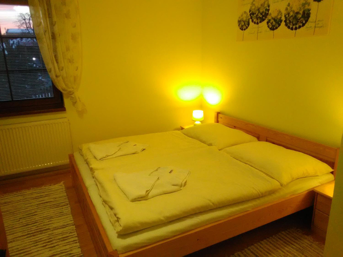 Others 4, Pod palmou Gerlachov, Poprad