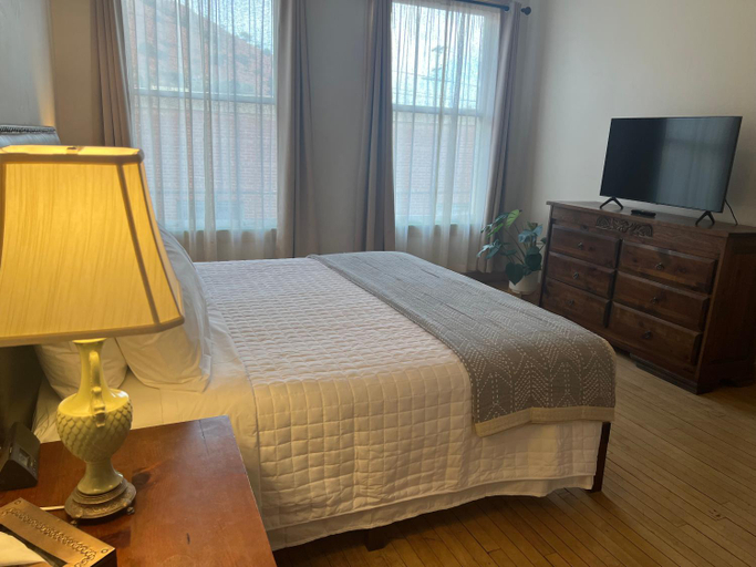 Bedroom 2, Canyon Rose Hotel, Cochise