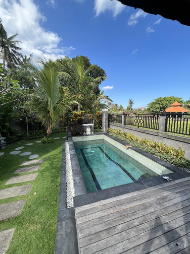 Sport & Beauty, Happy couple bungalow , Badung