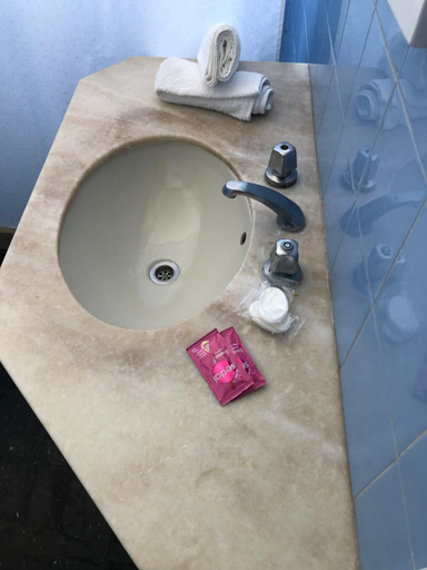 Bathroom 3, Hotel Gaudi, n.a351