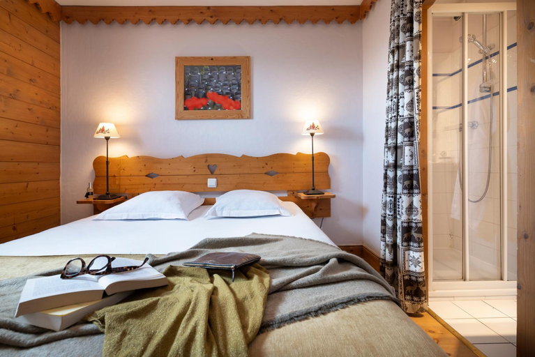 Bedroom, Residence Pierre & Vacances Premium Le Roselend, Savoie