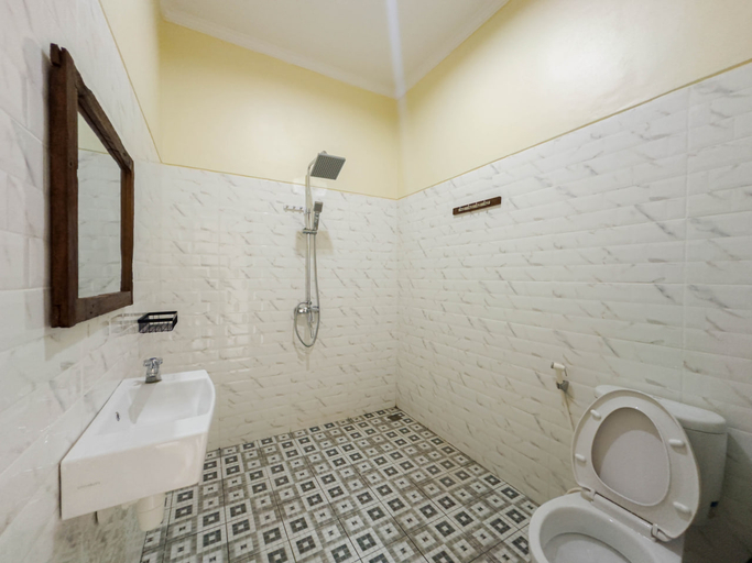 Bathroom 5, Kubu Manah Ubud, Gianyar