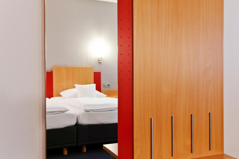 Others 4, Ringhotel Ahrensburg, Stormarn