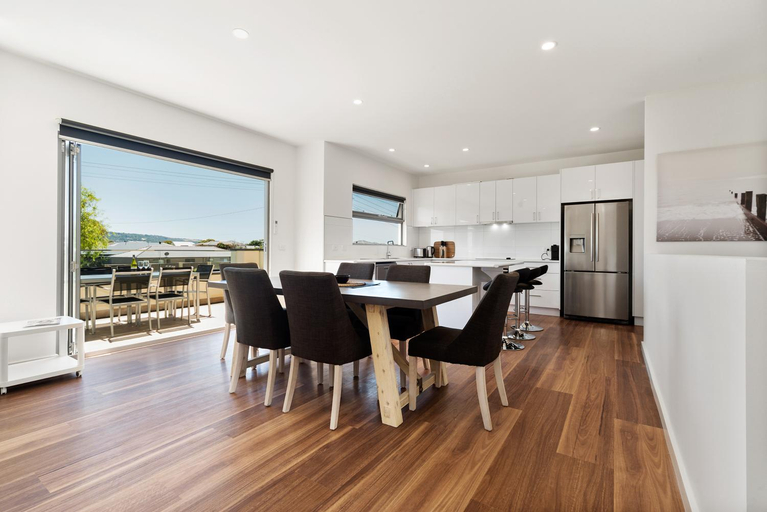 Dining Room 9