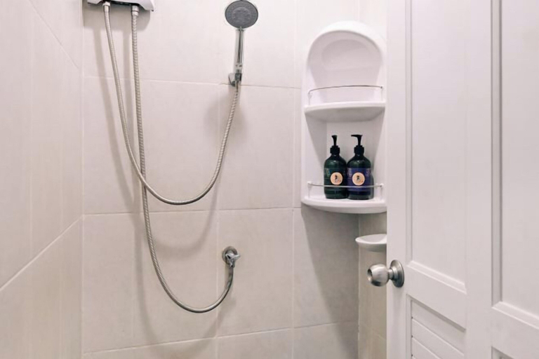 Bathroom 11