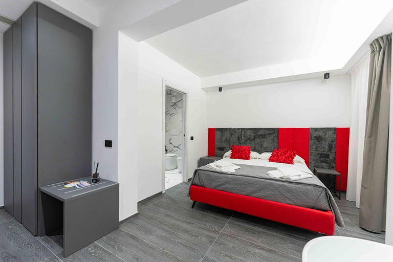 Others 5, ML luxury room, Ferrara