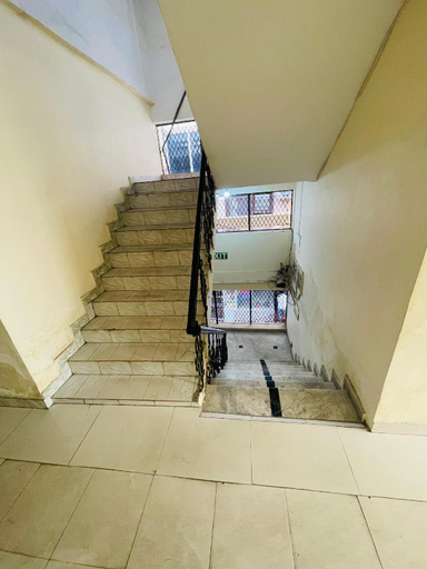 Others 5, Hotel Shri Ram, Delhi